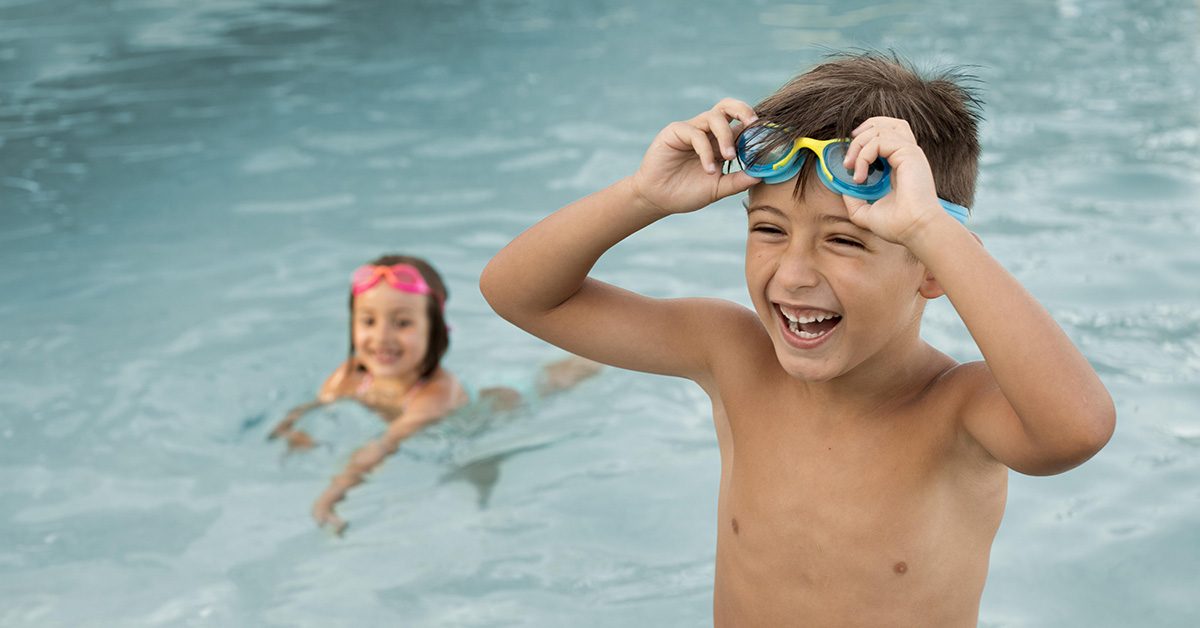 10 jeux de piscine pour les enfants